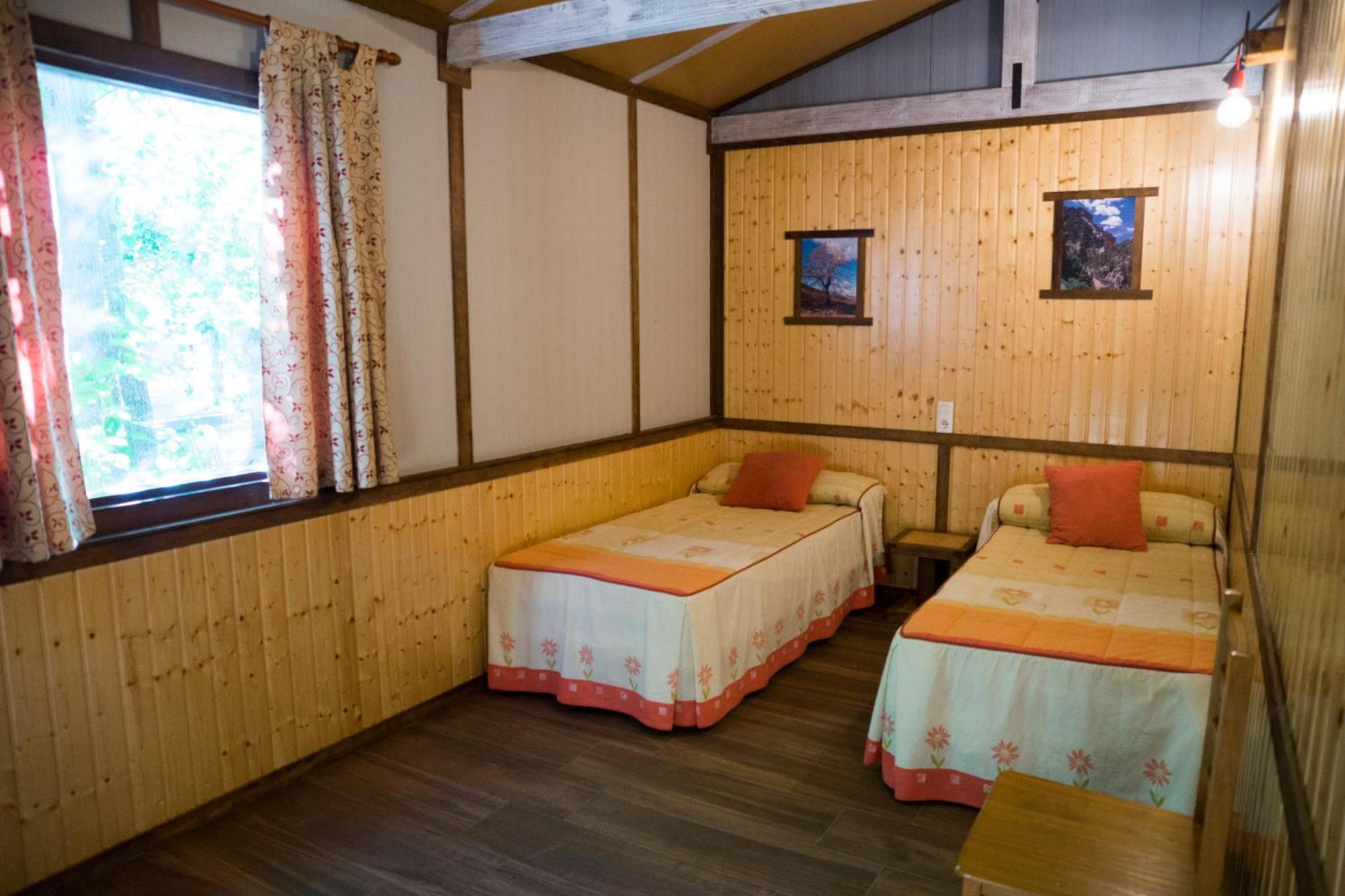 Casas Rurales Vado Del Rio Tus Cortijo Prados Екстер'єр фото